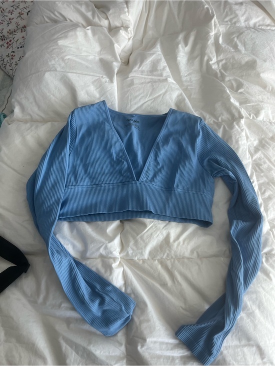 Garage Tops - Garage Light Blue Ribbed Cropped V-Neck Long Sleeve Top